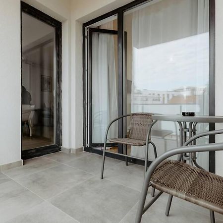 Nest Inn Oasis Residence 巴亚马雷 外观 照片